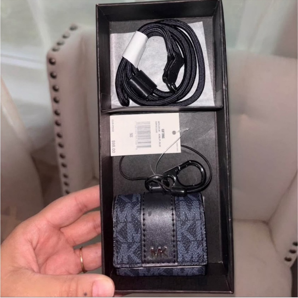 Michael Kors Quilted AirPod Case